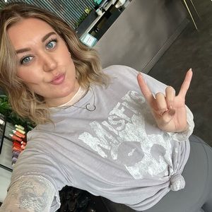 Meet your Posher, Chelsie